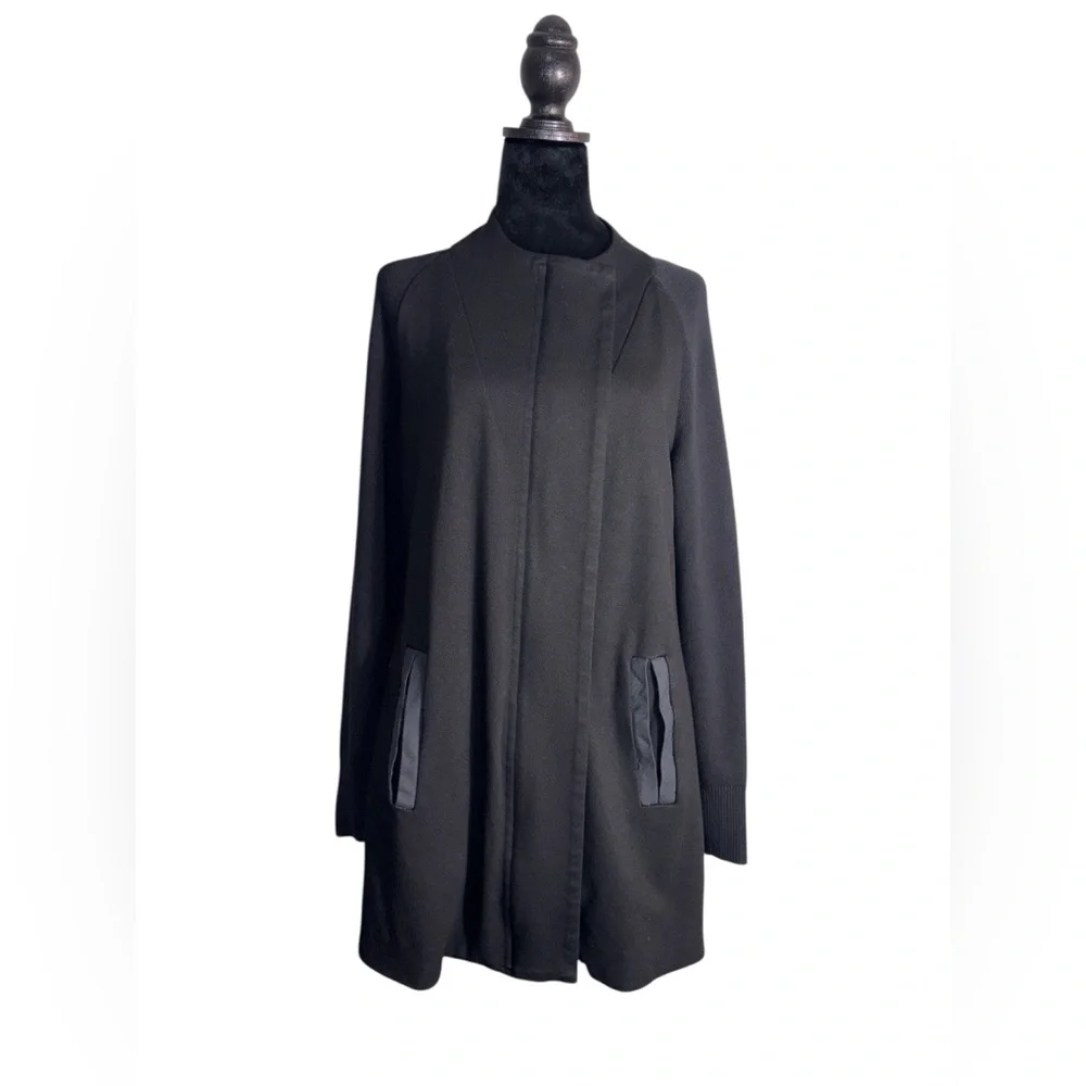 Cabi 3351 Tailor Ponte Knit Full Zip Coat in Black with faux leather trim Sz S